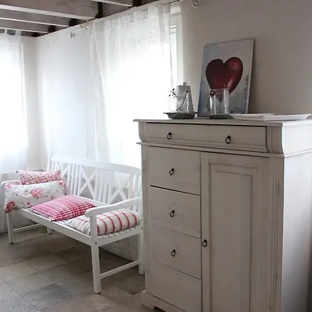 Der Birkenhof - Birch Court Apartment Dusseldorf